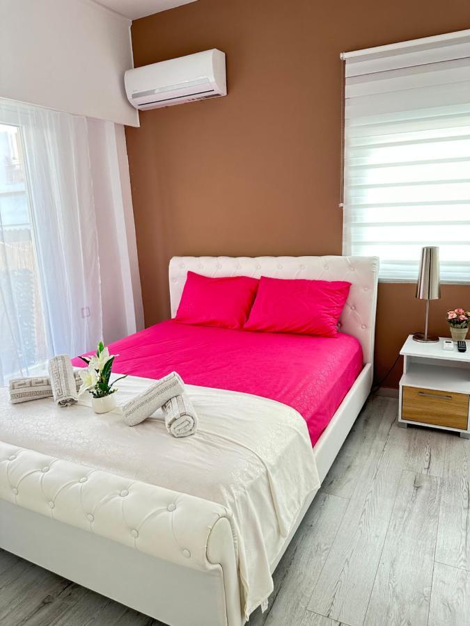 Cozy Apartment With Parking Near The City Center 아테네 외부 사진