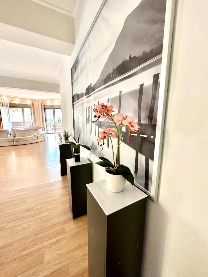 Cozy Apartment With Parking Near The City Center 아테네 외부 사진
